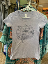 Load image into Gallery viewer, OCTOPUS WOMENS TEE
